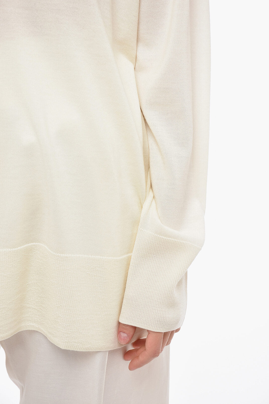 ASPESI WOMEN'S  VIRGIN WOOL SWEATER