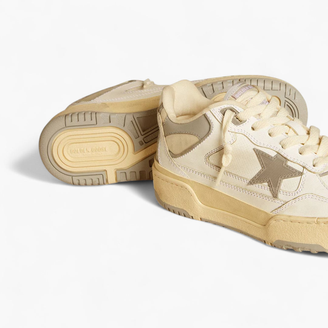 Golden Goose Women’s Forty2 with grey star