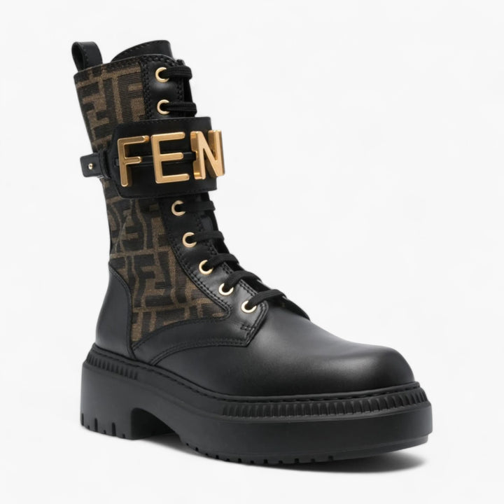 Fendi Fendigraphy Logo-Plaque Leather Boots