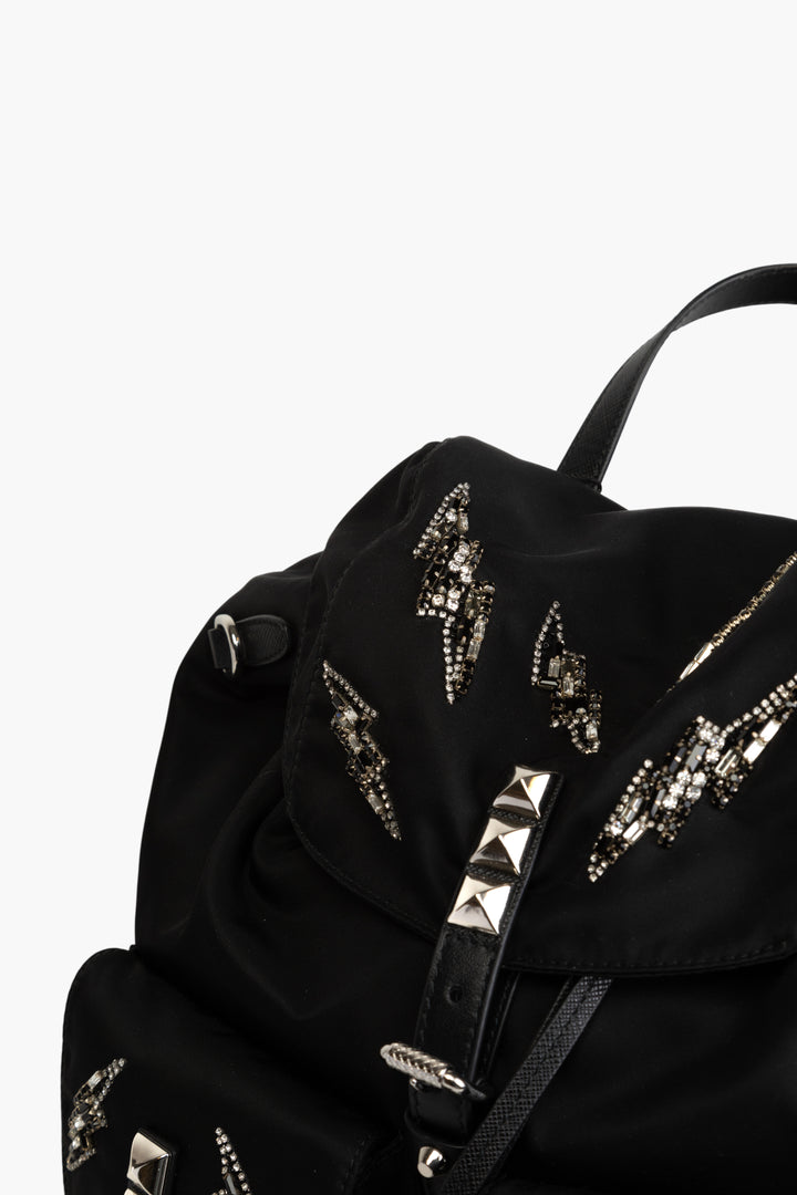 Borsa Prada nera in nylon Made in Italy con decorazioni e spallacci regolabili