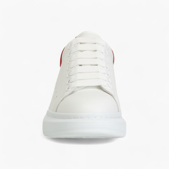 Sneakers Alexander McQueen in pelle bianco-rossa con tacco in pelle scamosciata