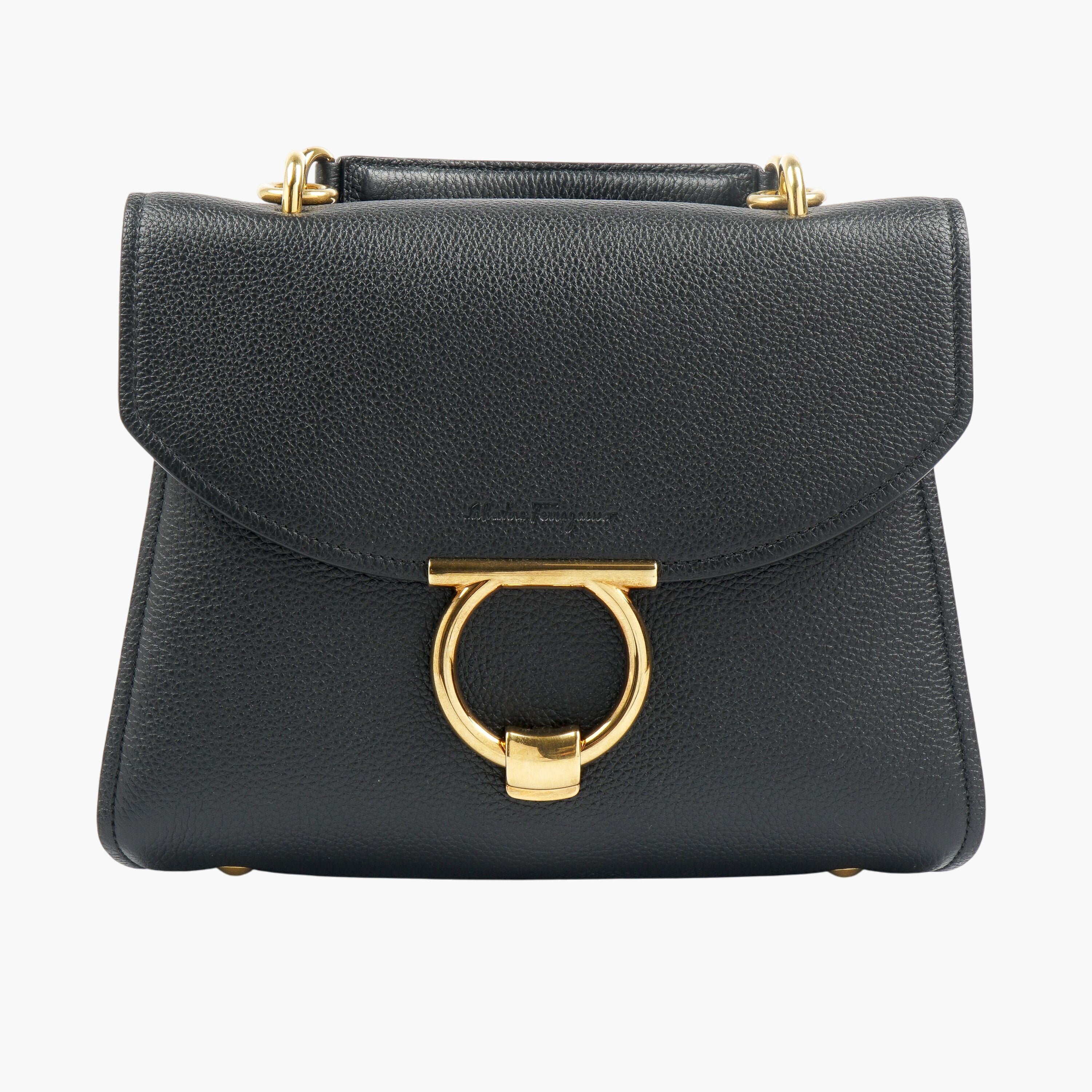 Ferragamo フェラガモ パンプス　スタッズ Salvatore Ferragamo スタッズパンプス 7Dサイズ