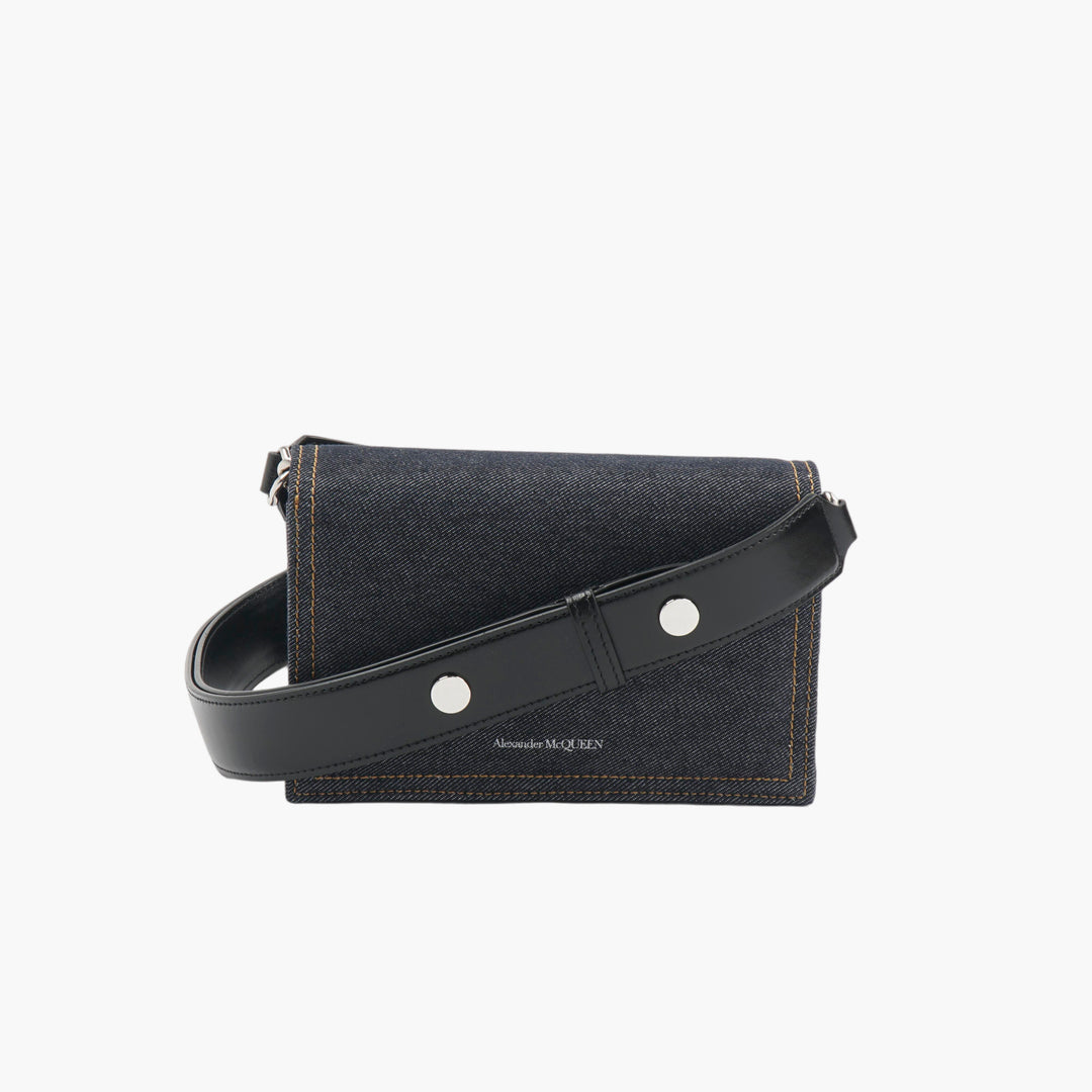 Alexander McQueen Nero Leather Bag with Skull Embellishment - Made in Italy
