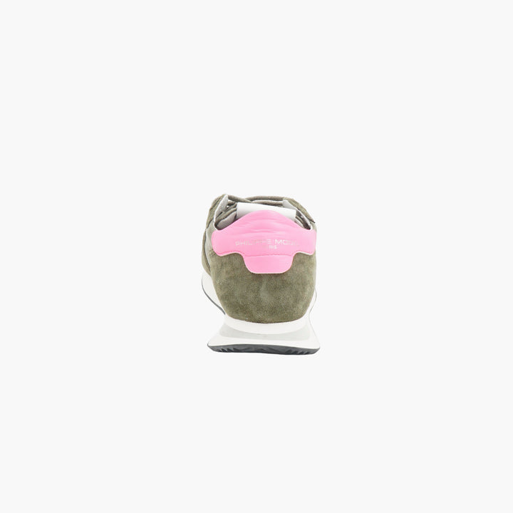 Sneakers Philippe Model in camoscio verde-fucsia