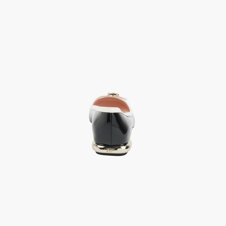 Roger Vivier Black Flat Shoes